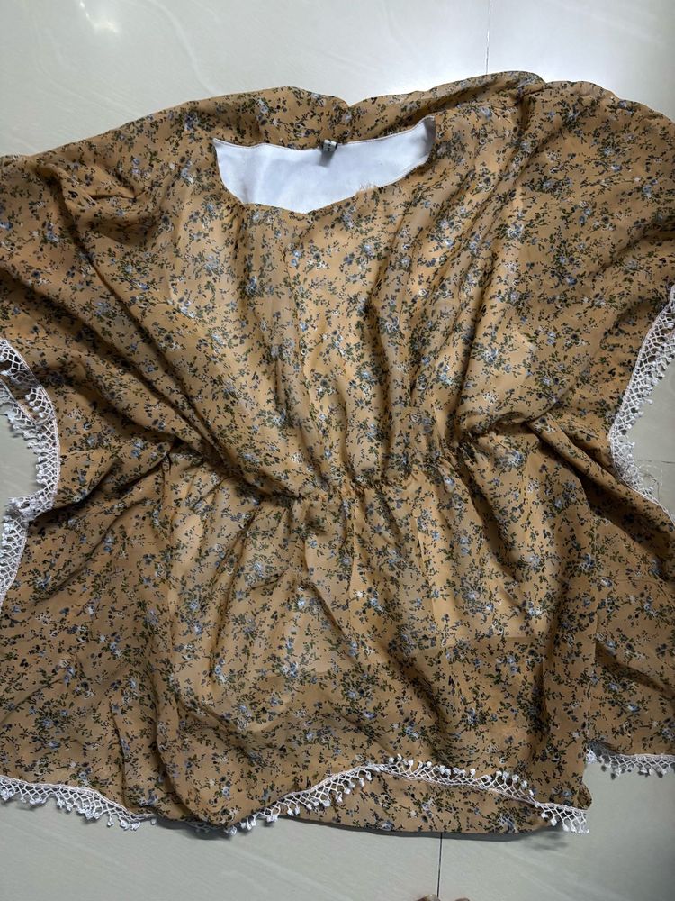 Chic Floral Print Blouse