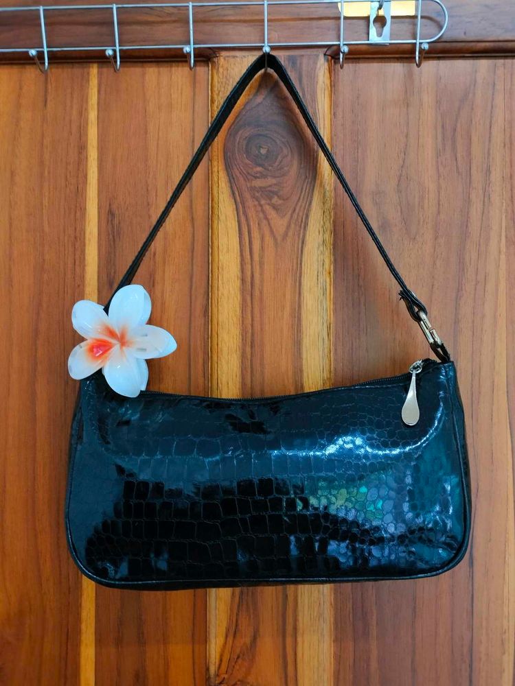 Black Shoulder bag