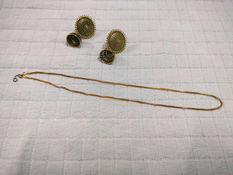 Elegant Gold Necklace &amp; Earrings Set