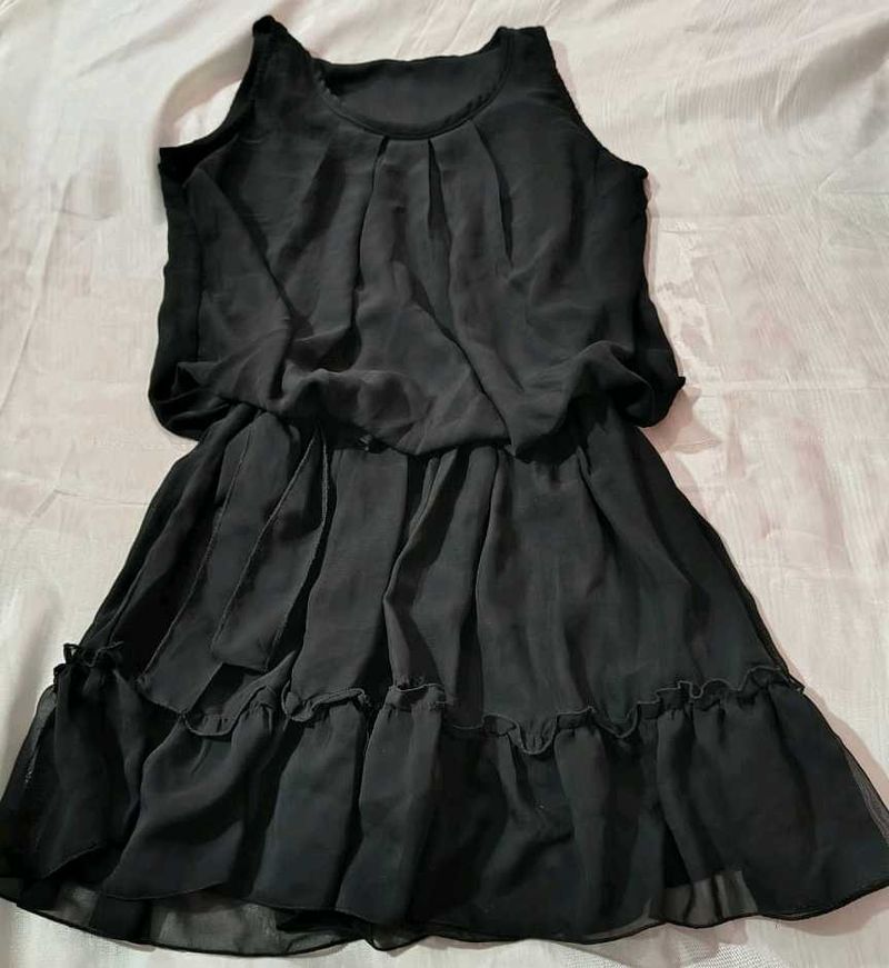 Black Sleeveless Chiffon Dress with Ruffle Hem