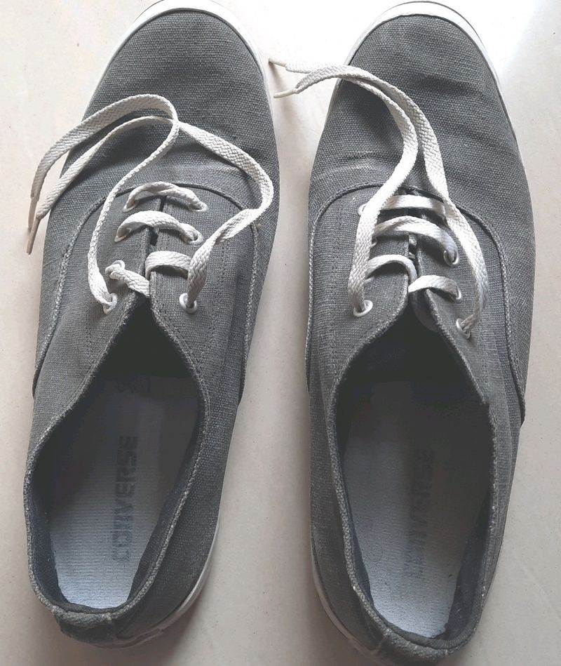 Basic CONVERSE Canvas Shoes