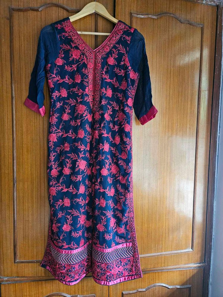 Embroidered Kurta Set