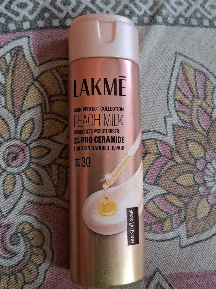 Lakme Peach Milk Sunscreen Moisturiser SPF 30