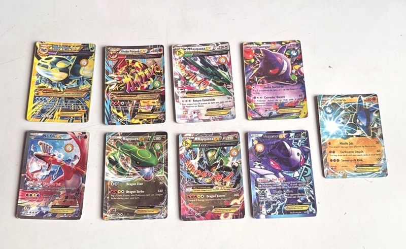 Pokemon Trading Cards Lot