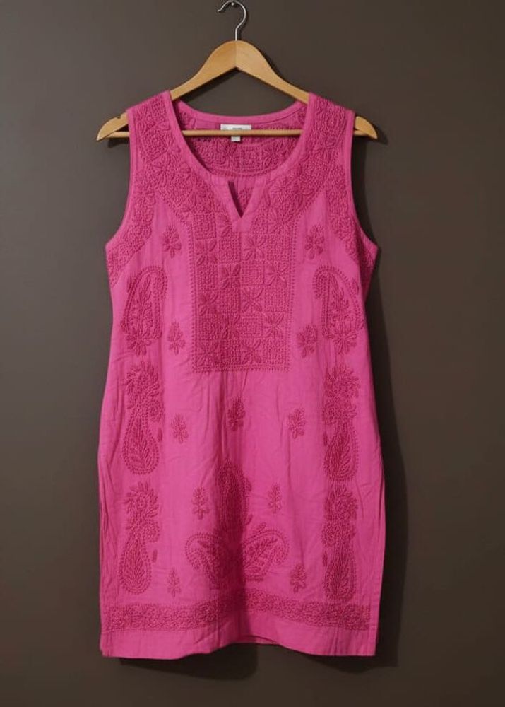 Pink handwork Chikankari Sleeveless Kurti