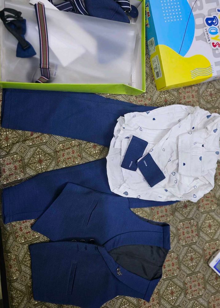 Boys' Formal Suit with Shirt 2-4 Years boy
