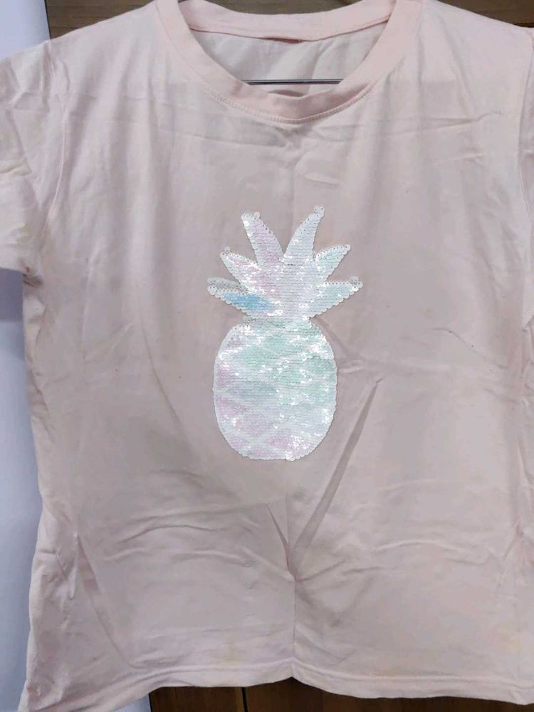 Cute Pineapple Sequin Graphic Tee