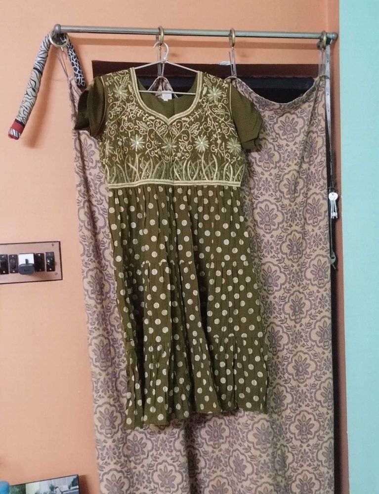 Green kurta+ Pant
