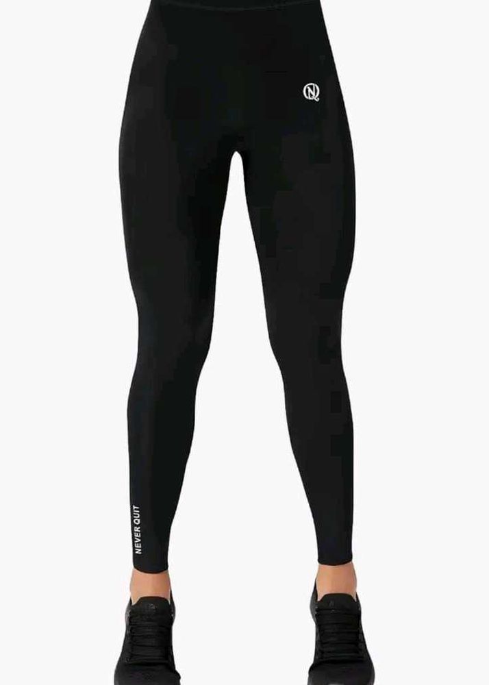 brand new ,medium ,Black Leggings, unisex