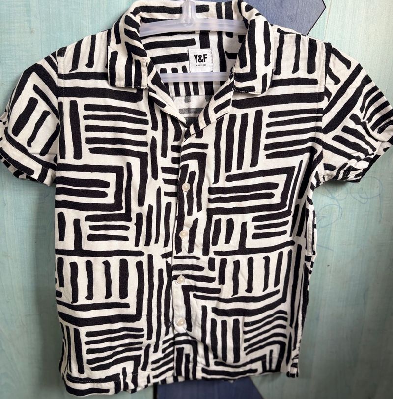 Men's Graphic Print Short Sleeve Shirt
