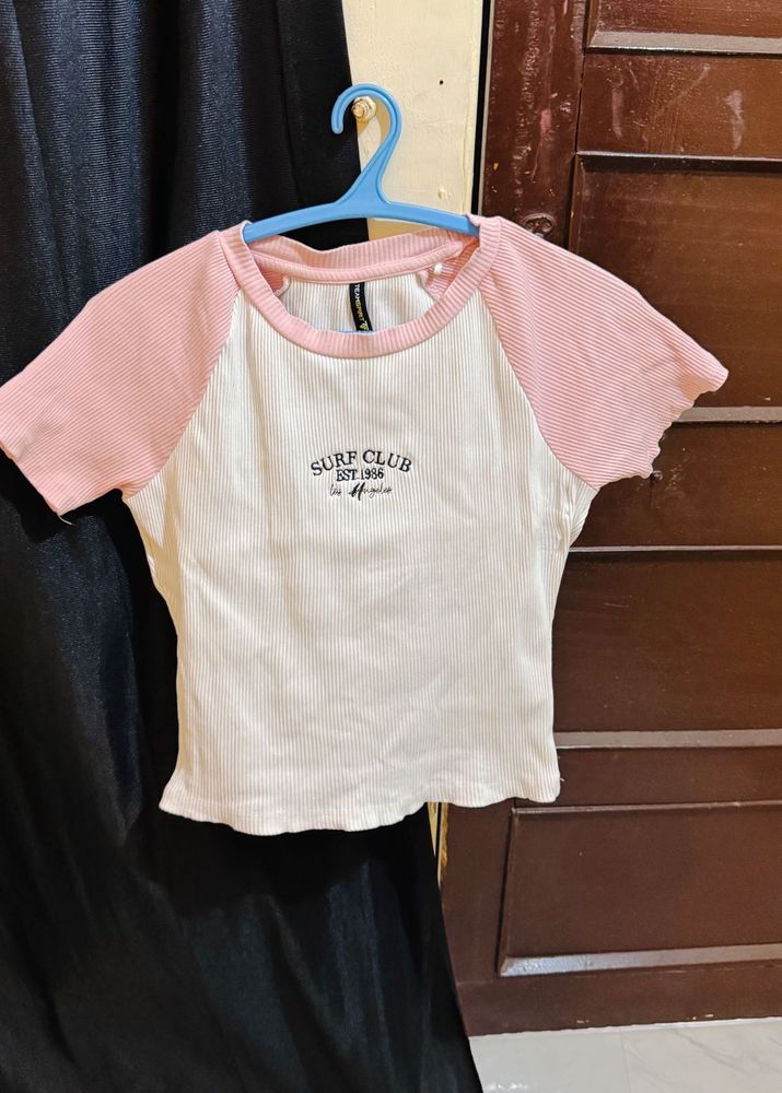 Pink &amp; White Ribbed T-Shirt