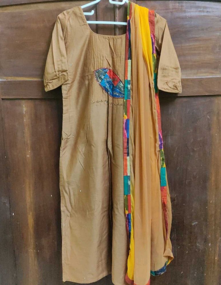 Kurta &amp; Duppata Set