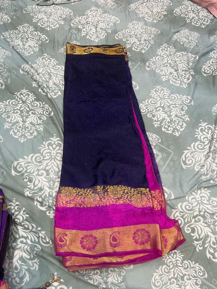 Elegant Navy Blue Saree with Pink Border