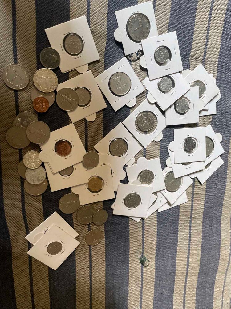Selling My Old Coins 50pis New Condition