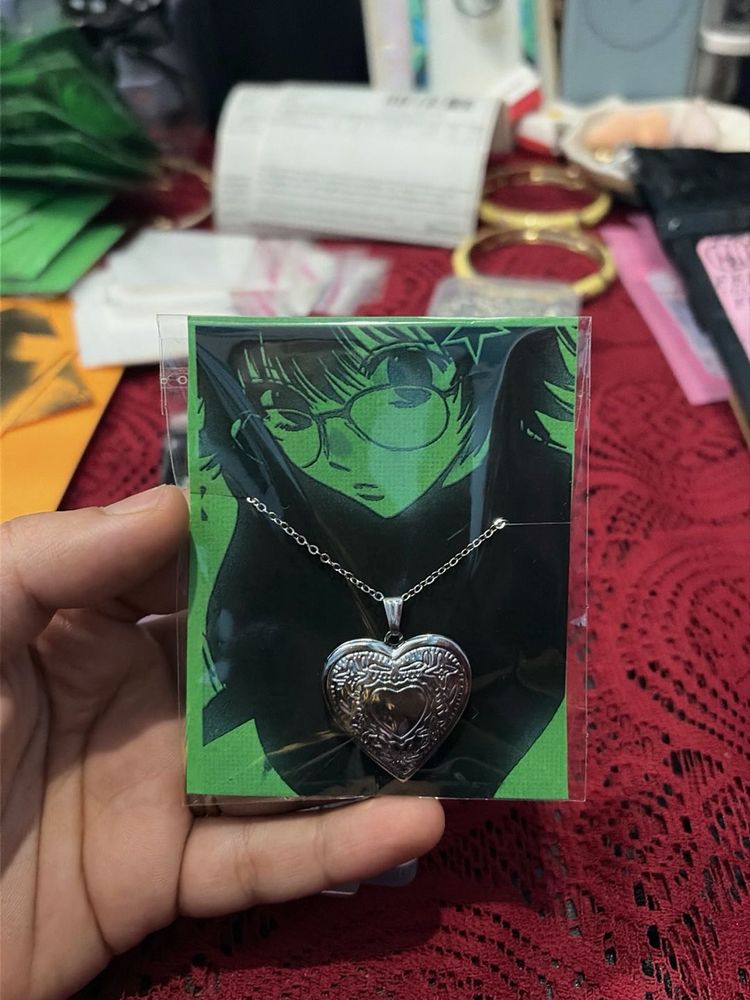 Vintage Heart Locket Necklace