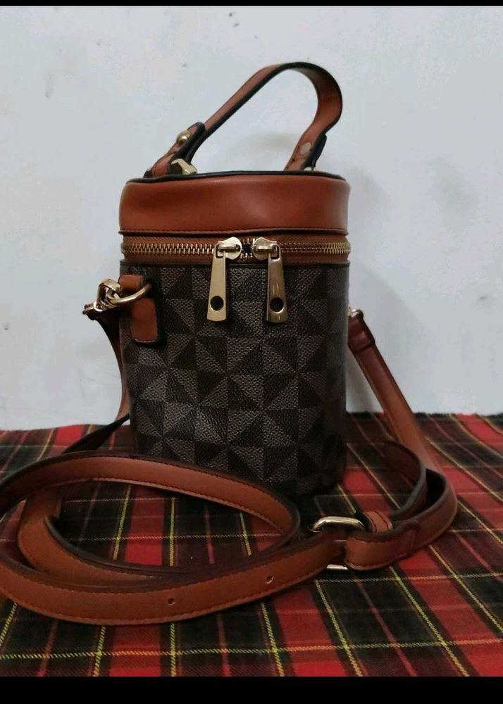 Stylish Geometric Brown Crossbody Bag