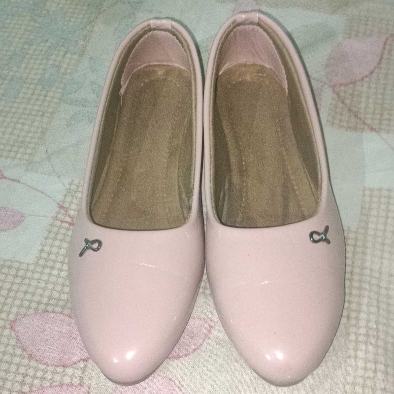 Chic Pink Ballet Flats