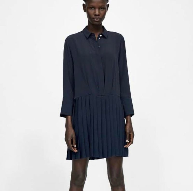 Chic Navy Pleated Shirt Dress