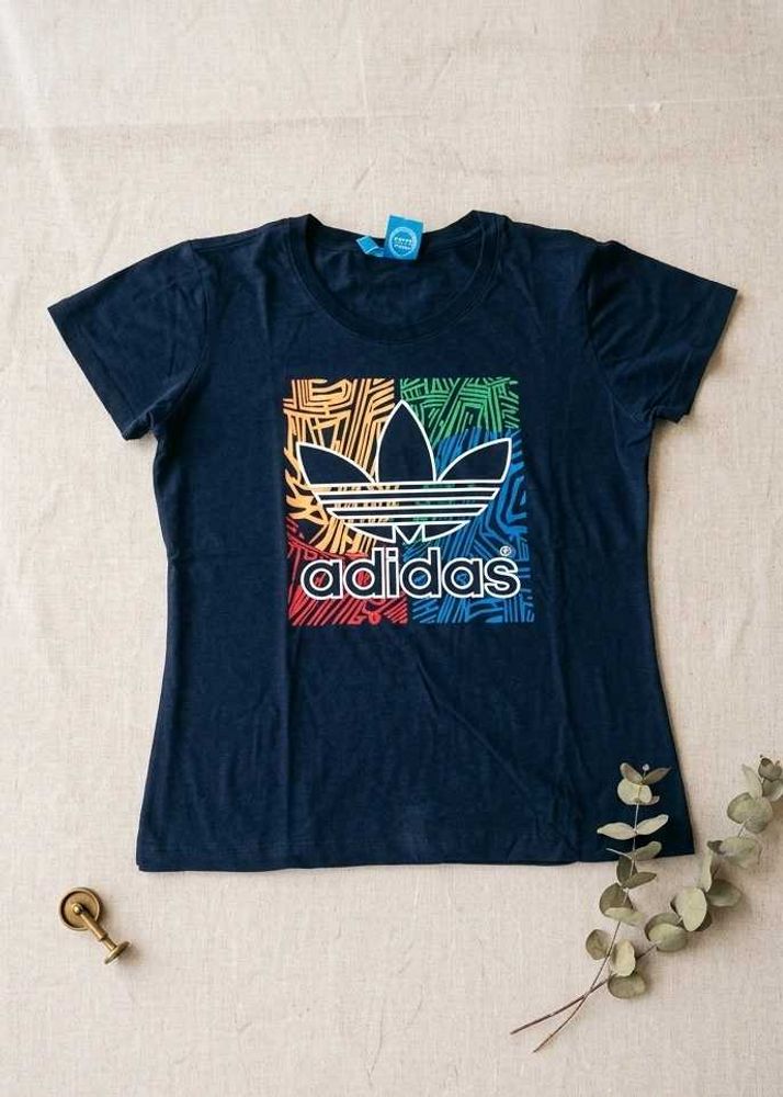 Adidas T-Shirt