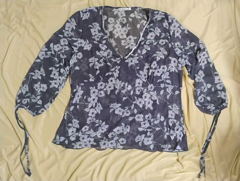 Y2K Sheer Floral Sleeve Top