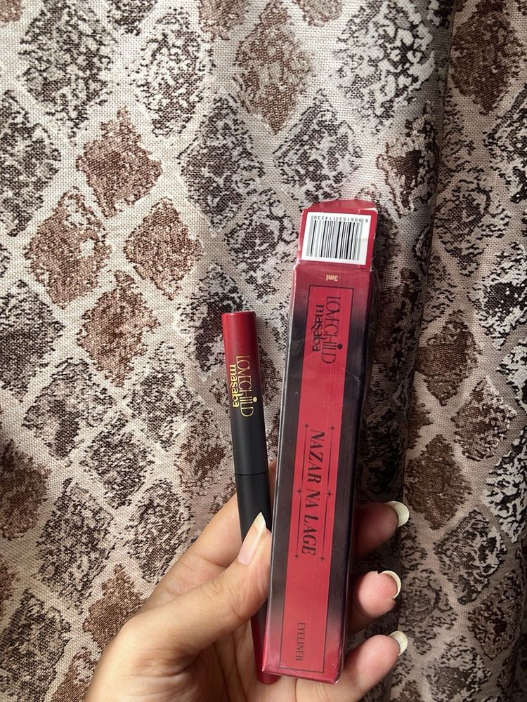 Liquid eyeliner ❤️🖤