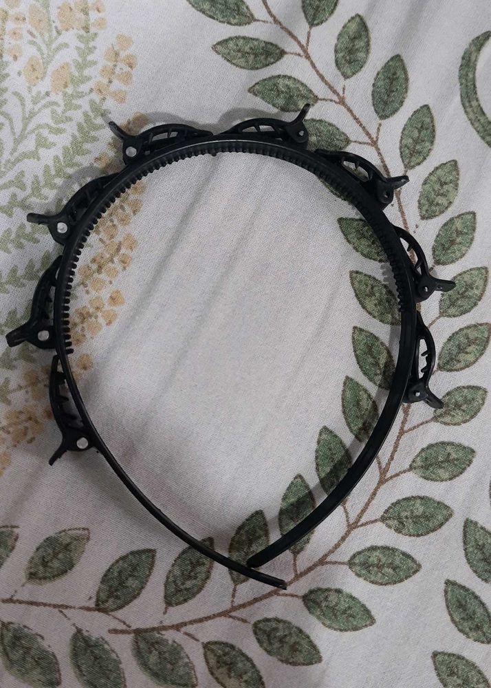Black Hairband with Clips