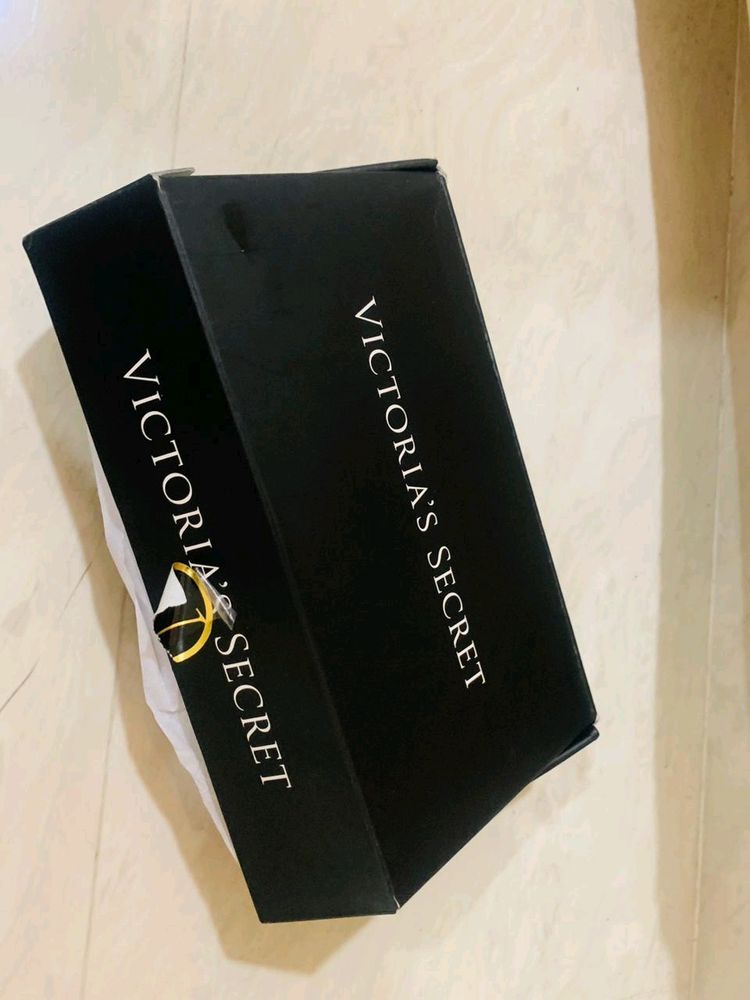 Victoria's Secret Bare Vanilla Fragrance Mist, 8.4 fl Oz/250 ml&amp;Victoria's Secret Pure Seduction Fragrance Perfume Body Lotion