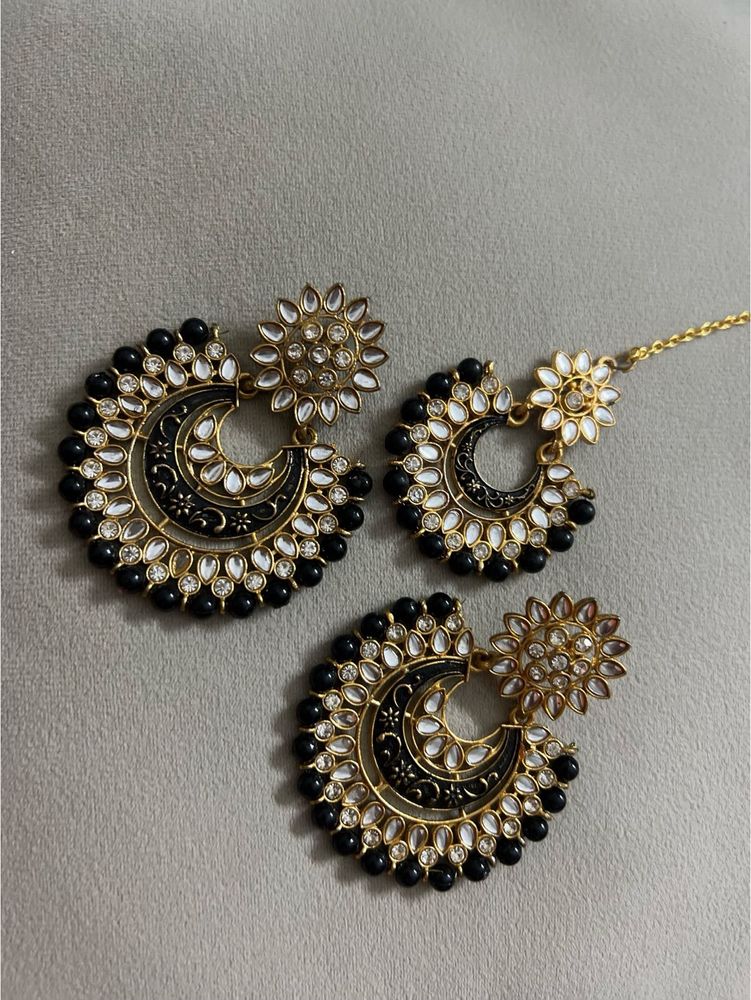 Elegant Black &amp; Gold Maang Tikka Set