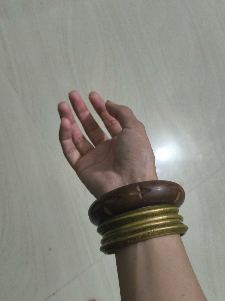 Ethnic Bangles Set