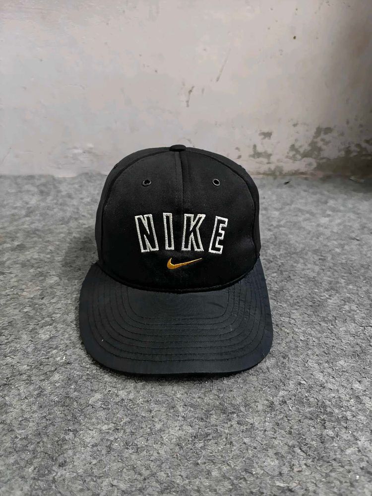 Nike Vintage Cap