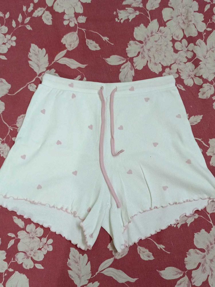 Cute Heart Print Shorts