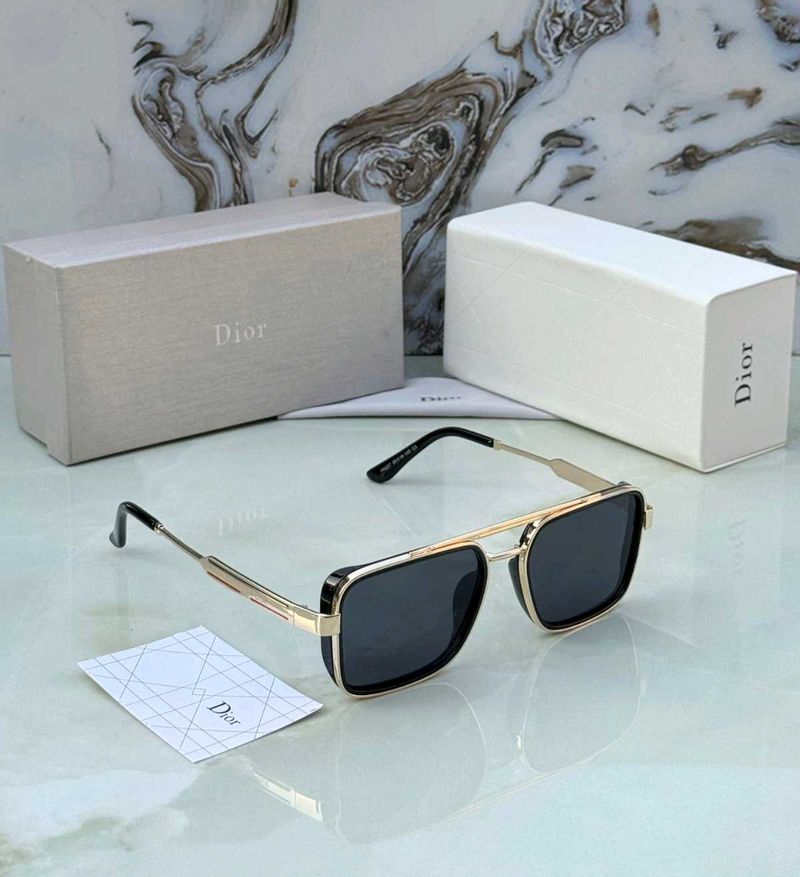 BRAND-CHRISTIAN DIOR**UNISEX MODEL*SUNGLASSES