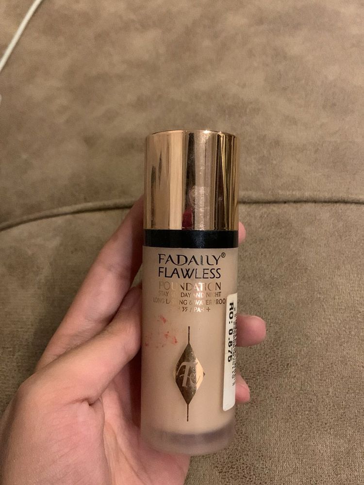 Fadaily Flawless Foundation