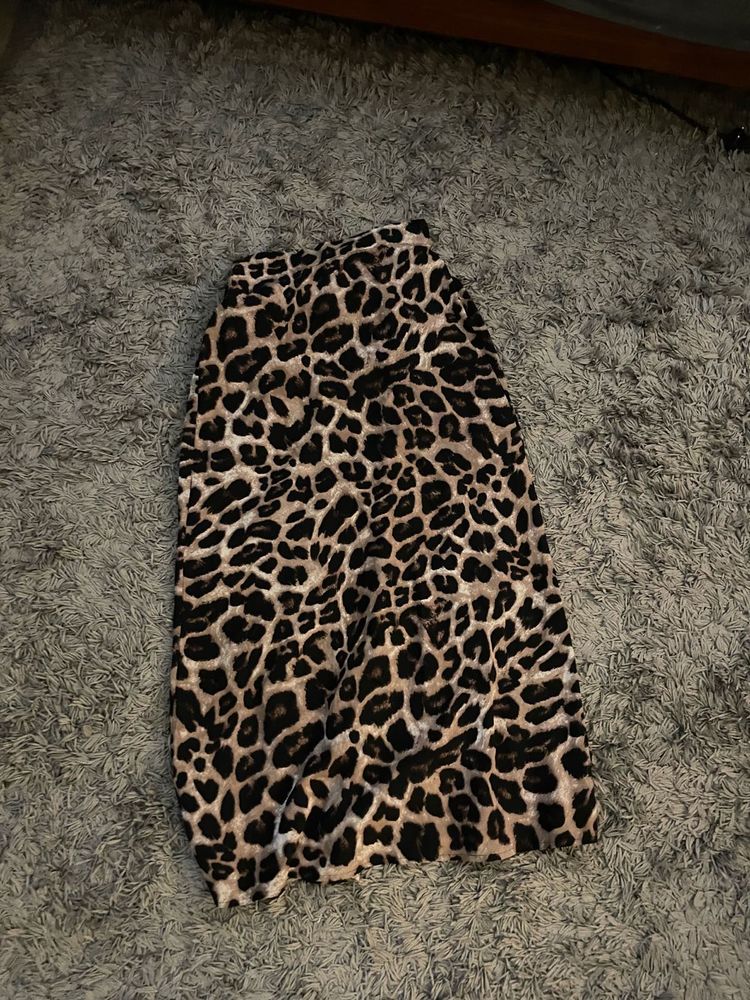 leopard print maxi skirt