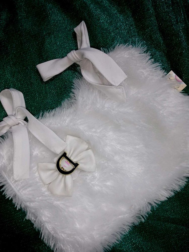 Chic Faux Fur Cosmetic top