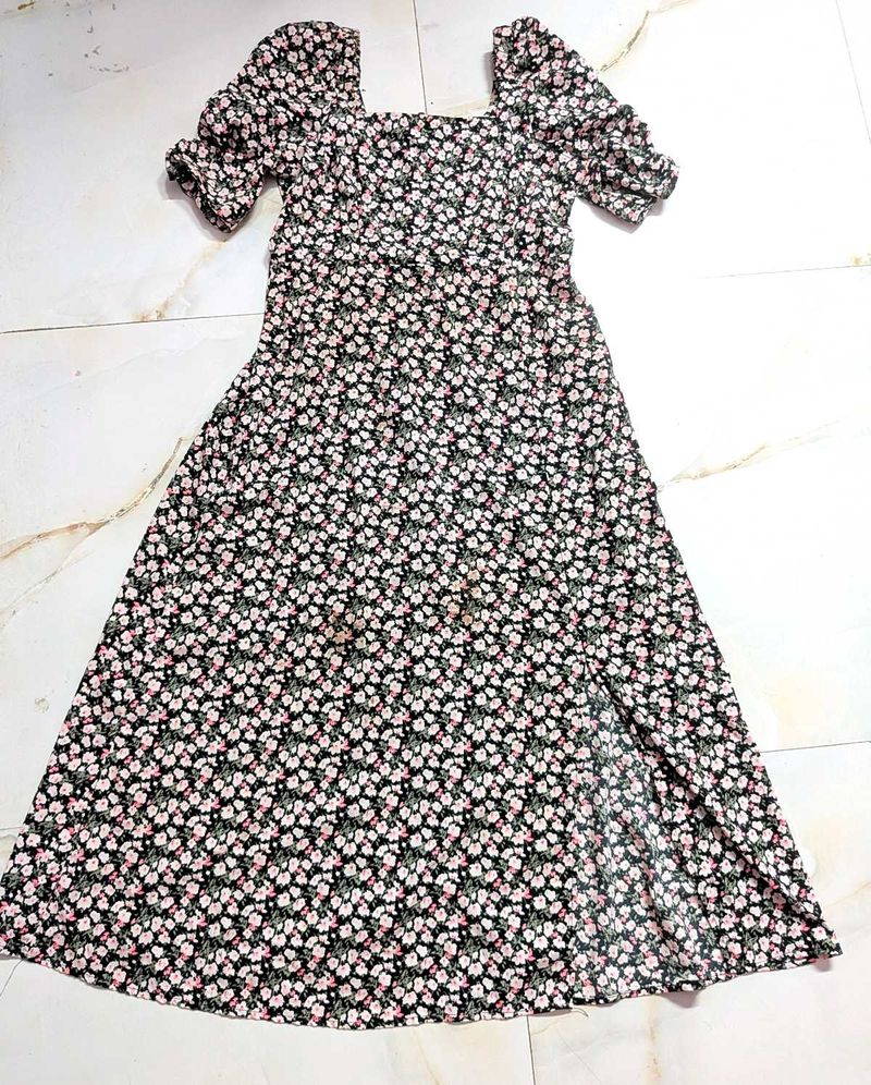 Floral Puff Sleeve Midi Dress with slit