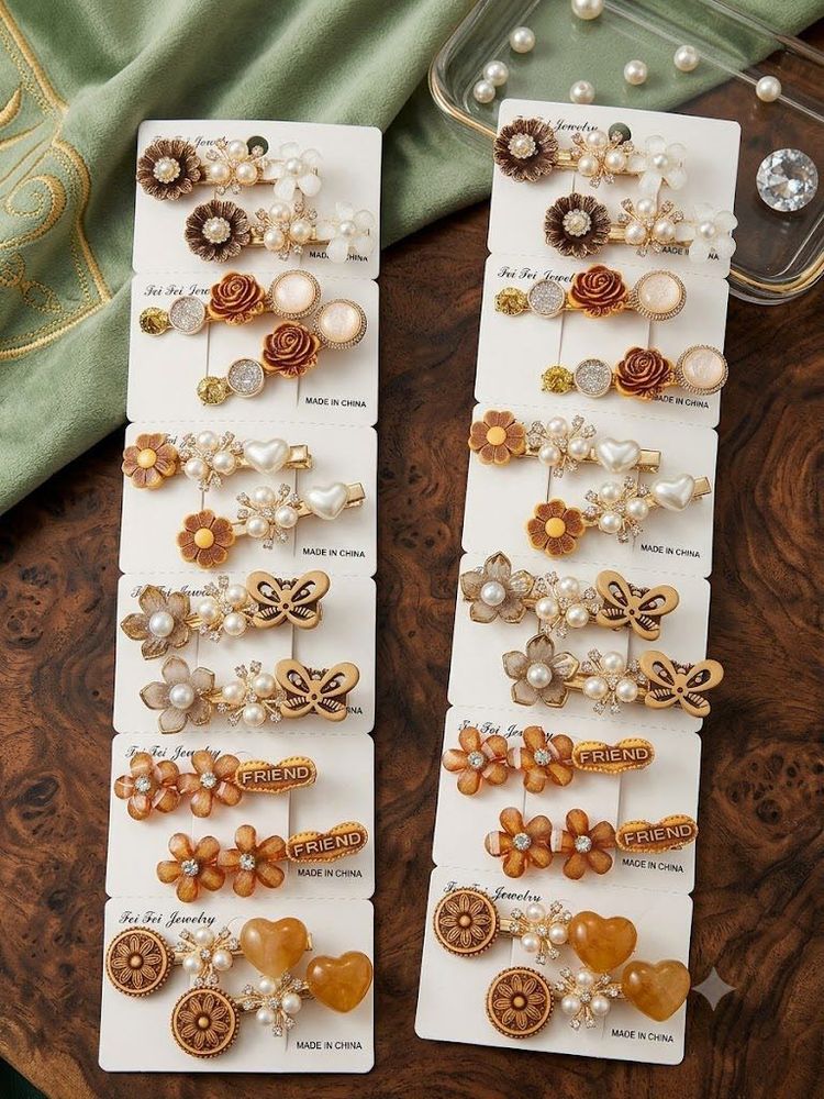 Set of 12 Vintage Style Hair Clips(brand new)