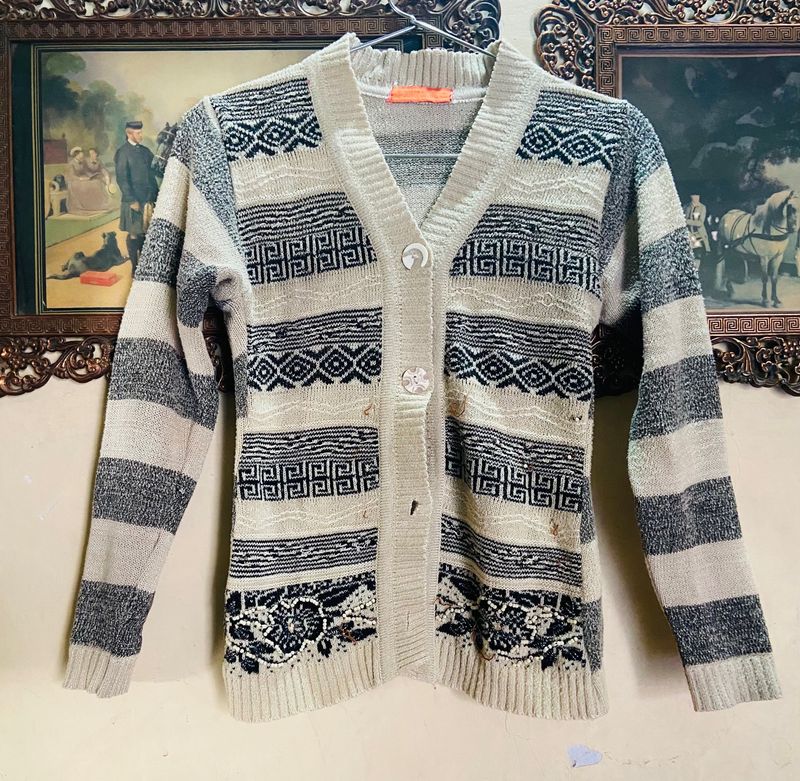 Sweater For Women 🤍🩶