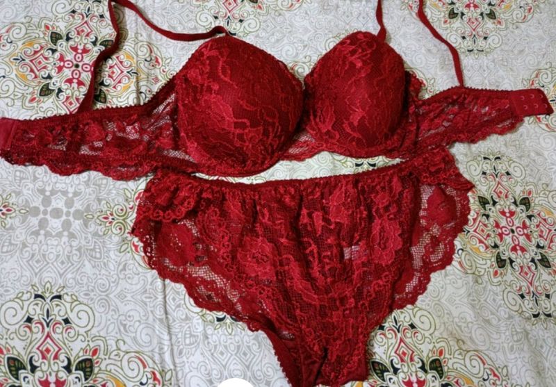 Beautiful Heavy Padded Honeymoon Lingerie Set
