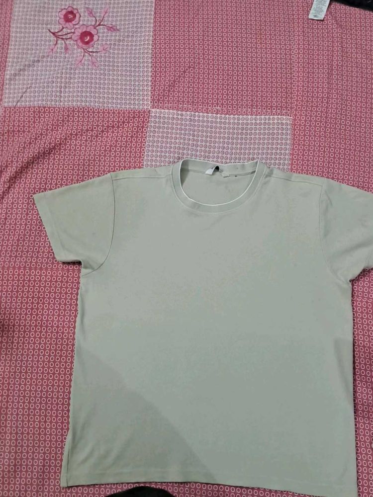 Solid Color T-Shirt