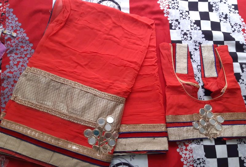 Heavy Saree With Mirror Work