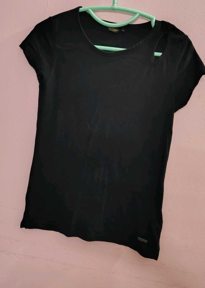 Stylish Black Cut-Out T-Shirt