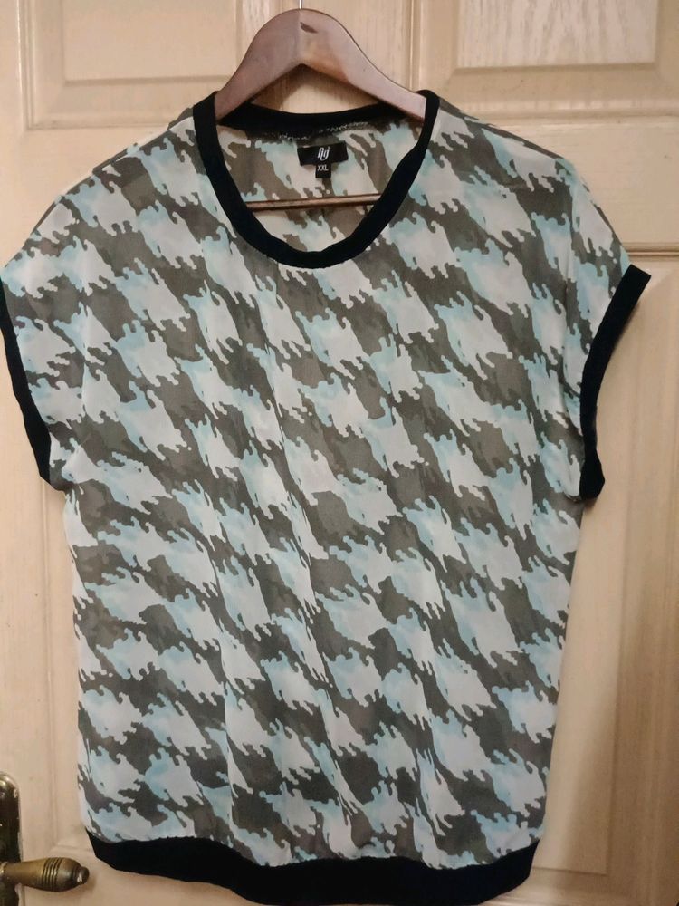 Beautiful Classy Sheer Top Xxl Size