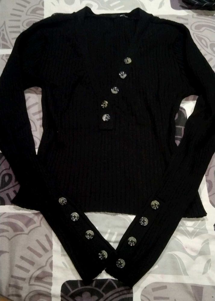 Chic Black Buttoned Knit Top