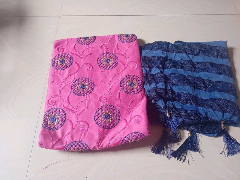Embroidered Kurta and Dupatta Set fabric