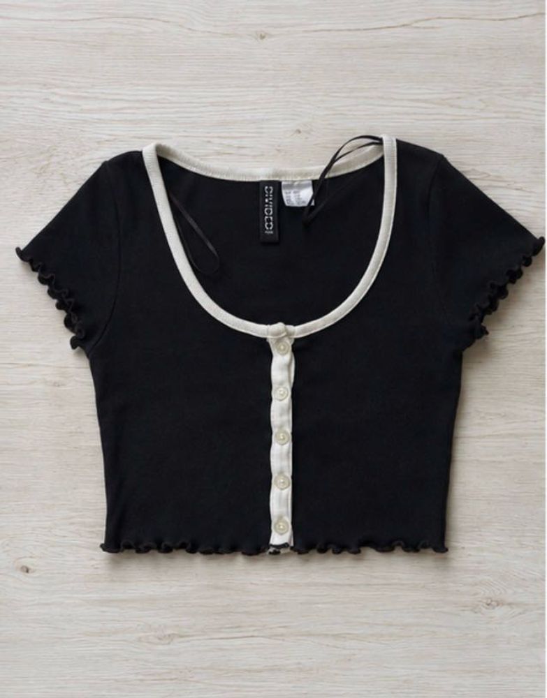 Black Cropped Button-Up Top