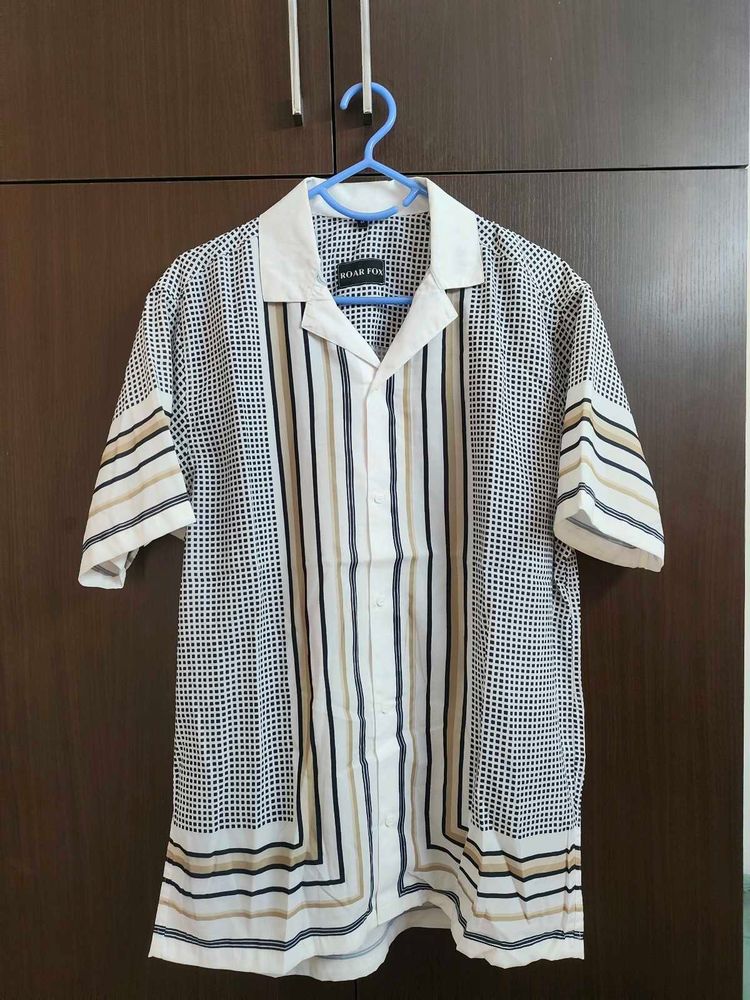 Roar Fox Men's Striped Short Sleeve Resort Shirt
