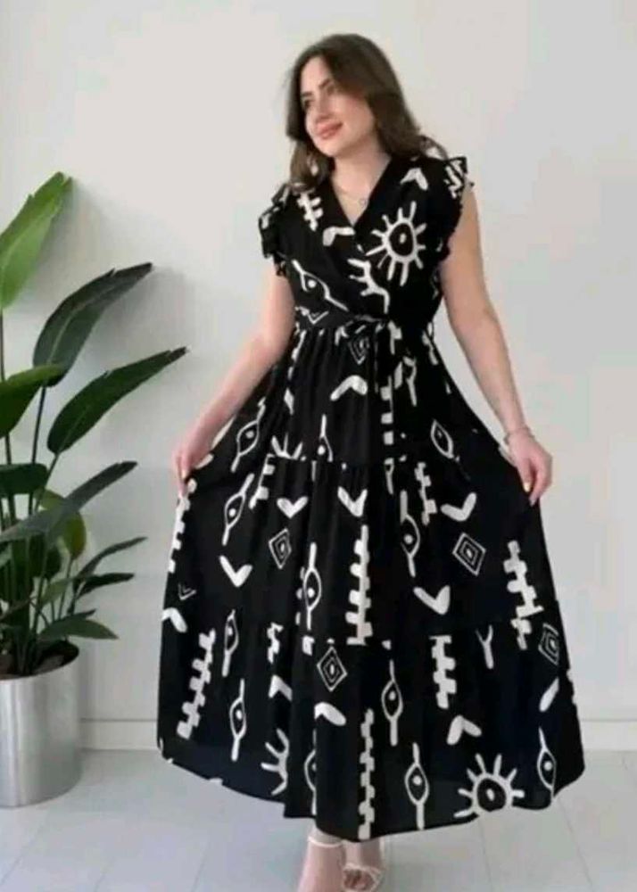 Chic Black &amp; White Print Midi Dress