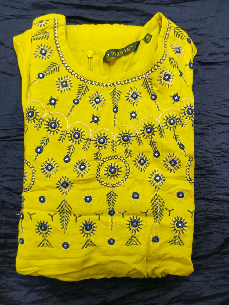 Avaasa Pretty Kurti 😎