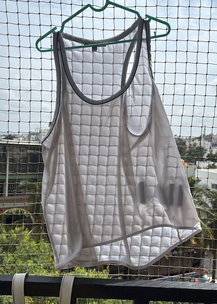 Set of 2 Tops